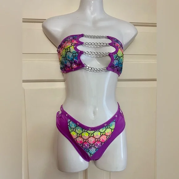 Exotic Dance Attire - Picture 6 of 13